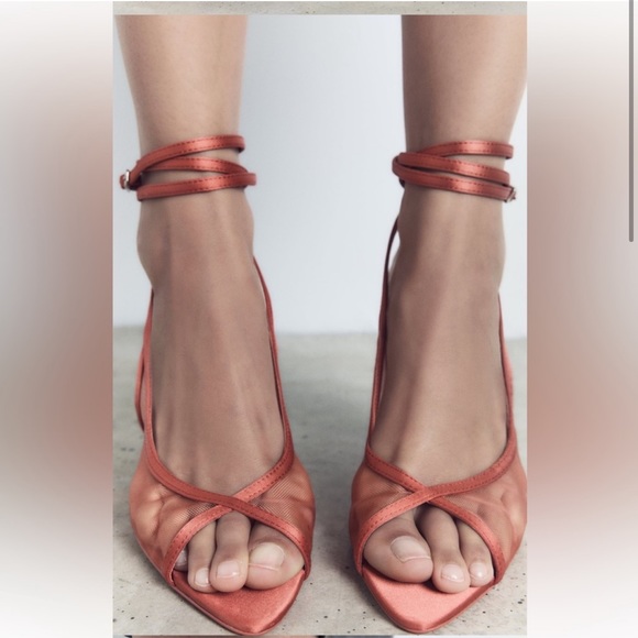 ✨SALE✨ ZARA MESH HEELED SANDALS✨SALE✨ - Picture 2 of 11